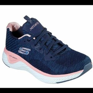 Skechers Women's   Solar Fuse Brisk Escape Sneaker